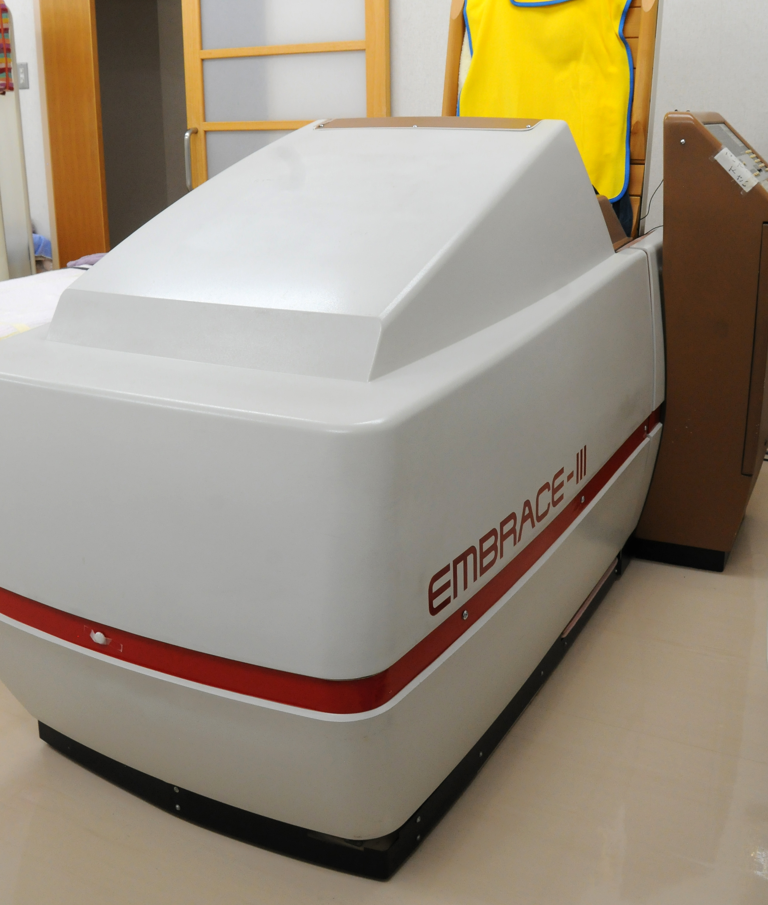 遠赤外線輻射温熱療法器（インブレイス　Ⅲ）